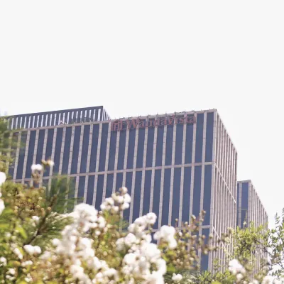 Beijing Wanda Vista Hotel Hotels near Guomao Station