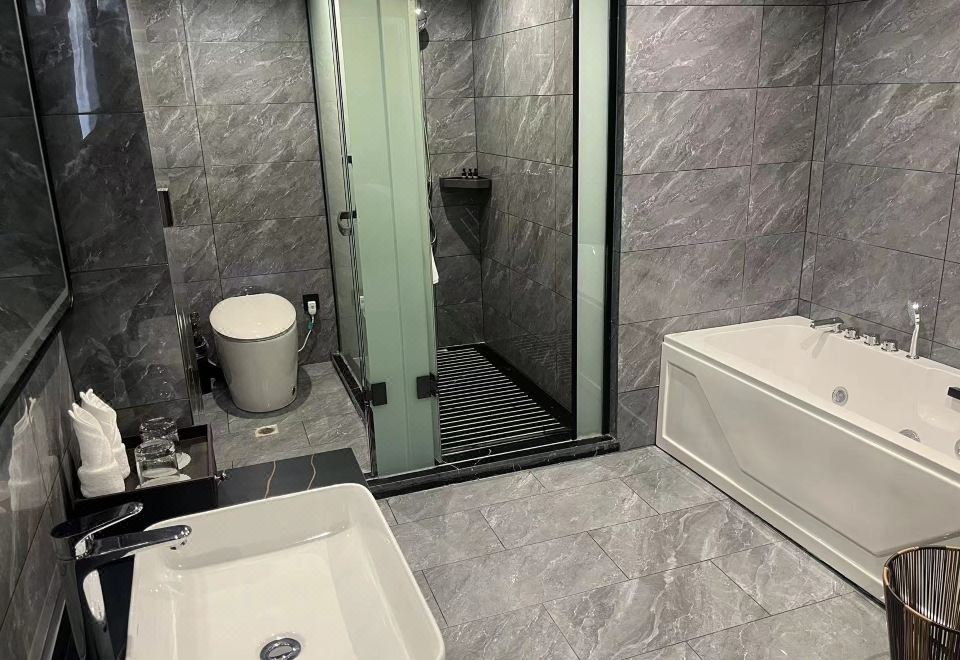 Qian Stream Grand HotelBusiness Queen Room