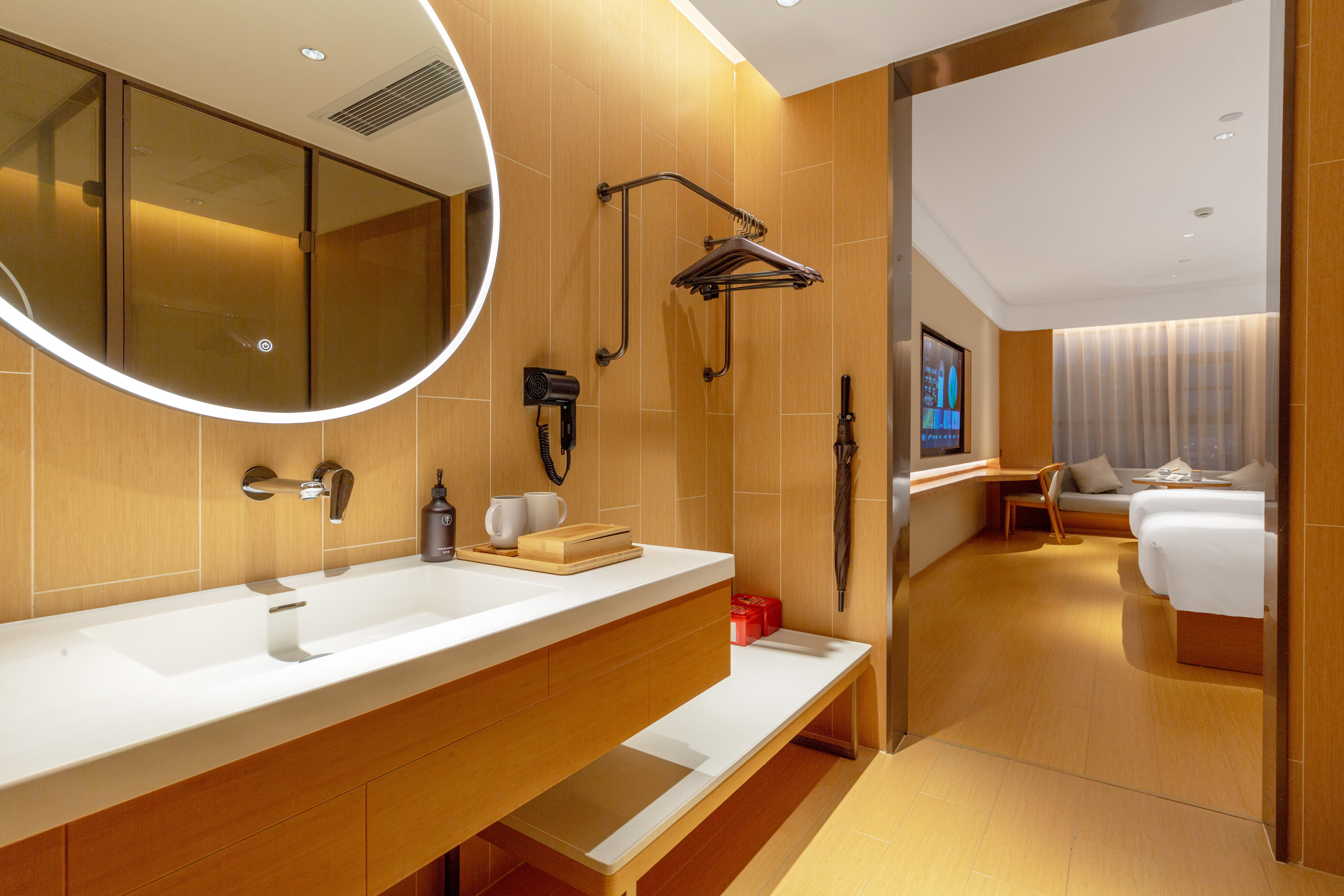 高级双床房【阳光花园|独立空调】