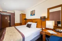 Carlton Hotel Buda Castle Hotels in 