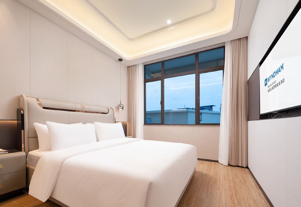 Wyndham NankunshanTangyuan Five-Bedroom Villa