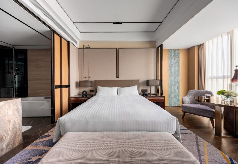 高楼层城市景观特大床房·俯瞰CBD璀璨夜景