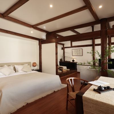 Sadhu善哉·七號竹居 | 私享庭院迴廊套房 玉龍善哉善哉精緻客棧優惠
