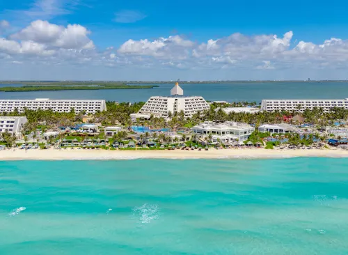 The Pyramid Cancun by Oasis - All Inclusive