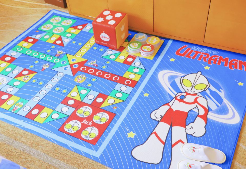 Wyndham JingzhouUltraman Theme Family Room