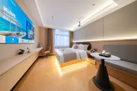 Ritzi-Carlman Hotel (Puning Plaza Wantaihui Shopping Center)