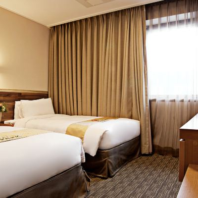 飯店隨機房型雙床和雙人床，部分有窗，禁菸（Run Of House） [日程變更可進行一次] 天空花園飯店明洞1號店優惠