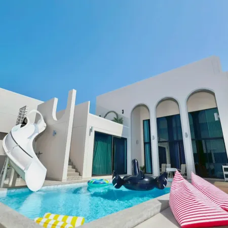 Nacha Pool Villa Cha-am