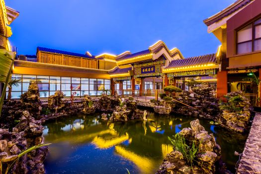 Chengde Puning Hotel (Mountain Resort)