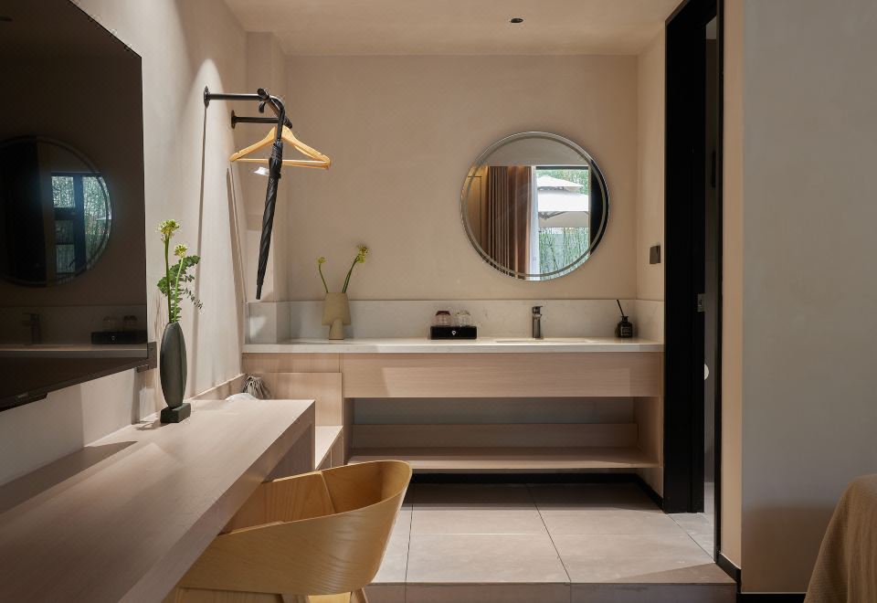 私享庭院大床房