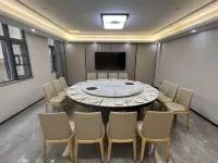 Chuanqi Hotel