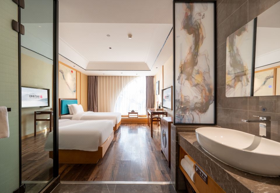 Tatami Twin Room (Smart Guest Control + Fridge + Tatami)