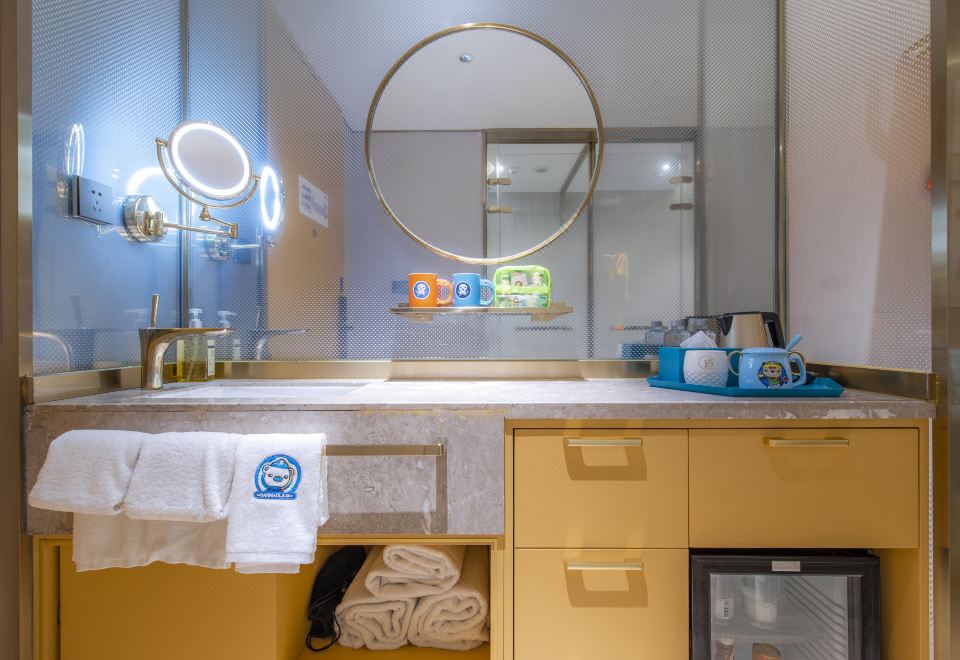 海底小縱隊親子套房（一室一廳-卡通主題帳篷）