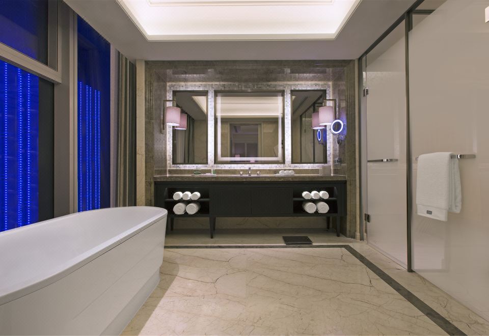 超高層海景套房【凌空全景，享海闊天空】