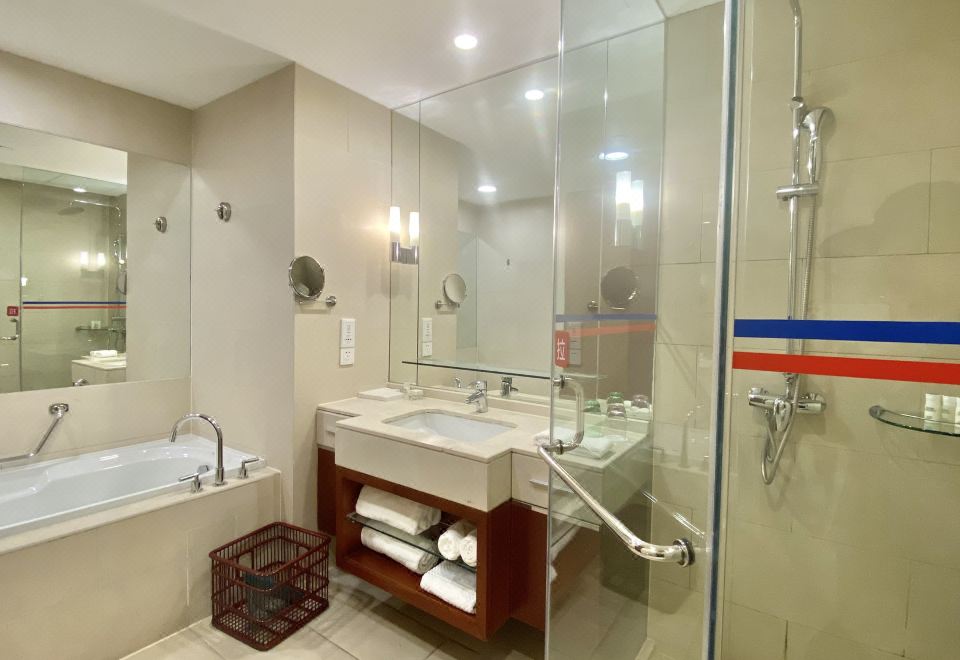 East Lake Hotel WuhanBaihua 2# Scenic Studio