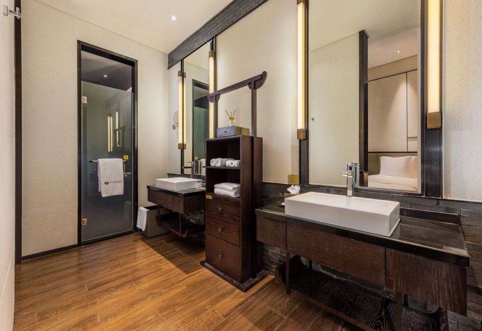 巨幕影音双床房（海量片源+手机投屏+负氧离子）