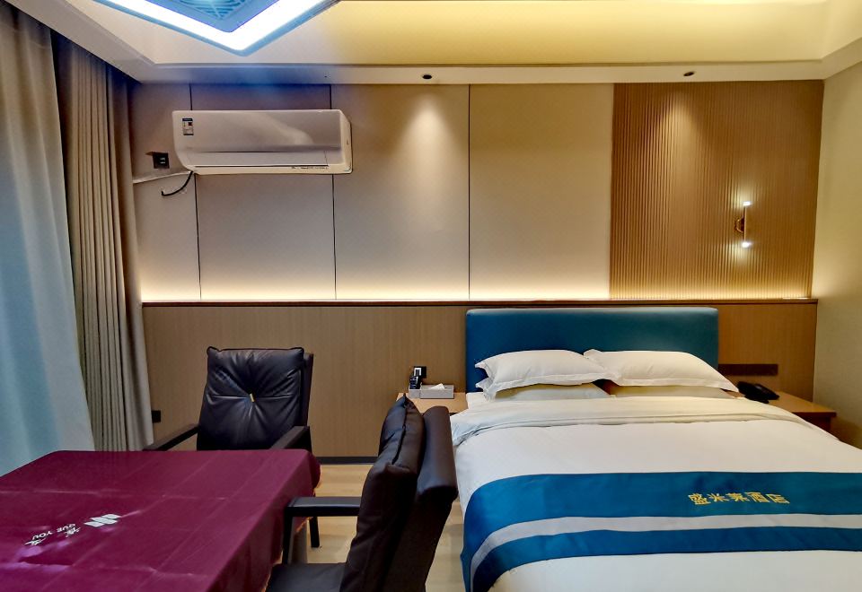 Light Luxury Chess Cards Room