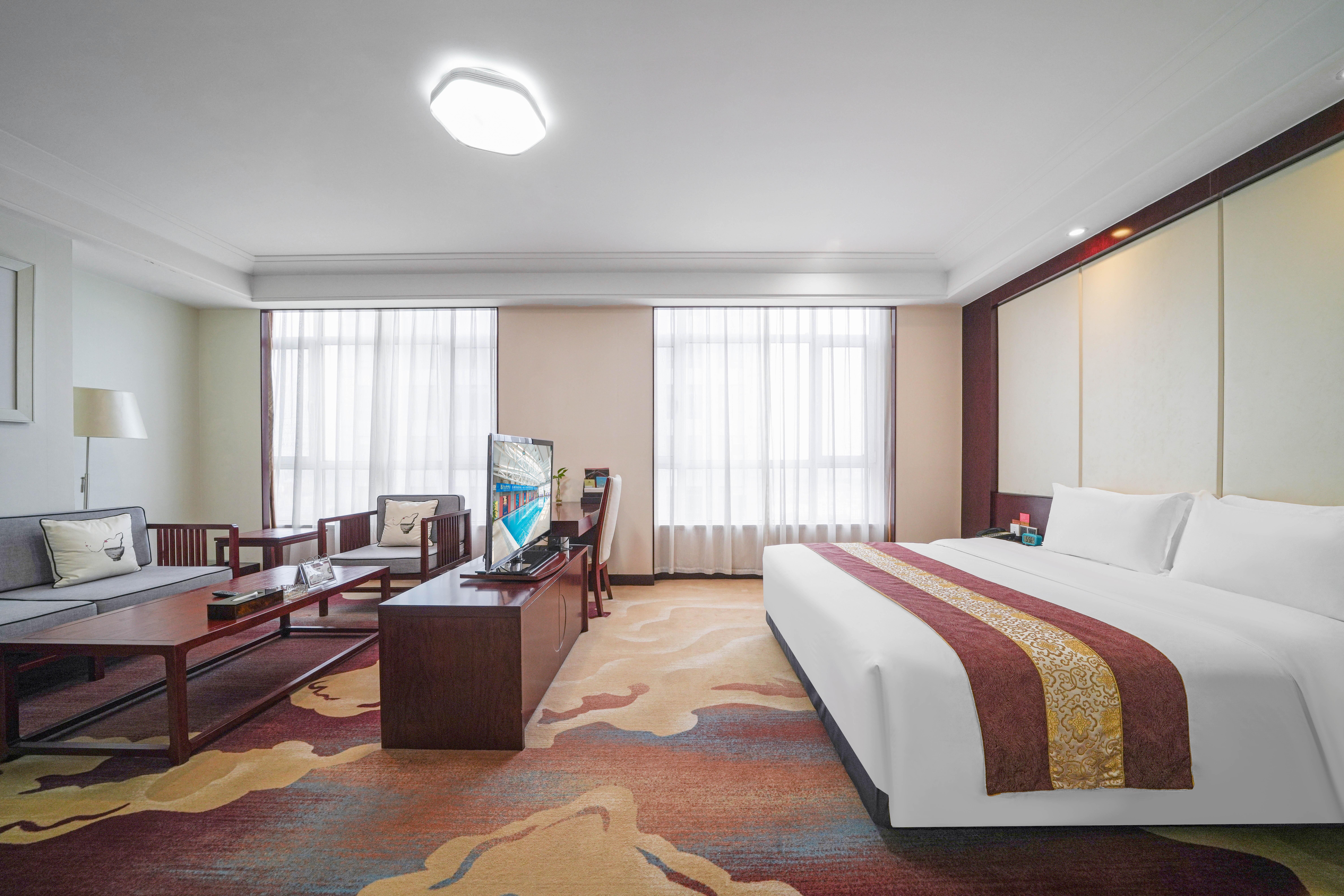 行政豪华大床房