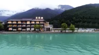 瀘沽湖艾洛迪私湯酒店