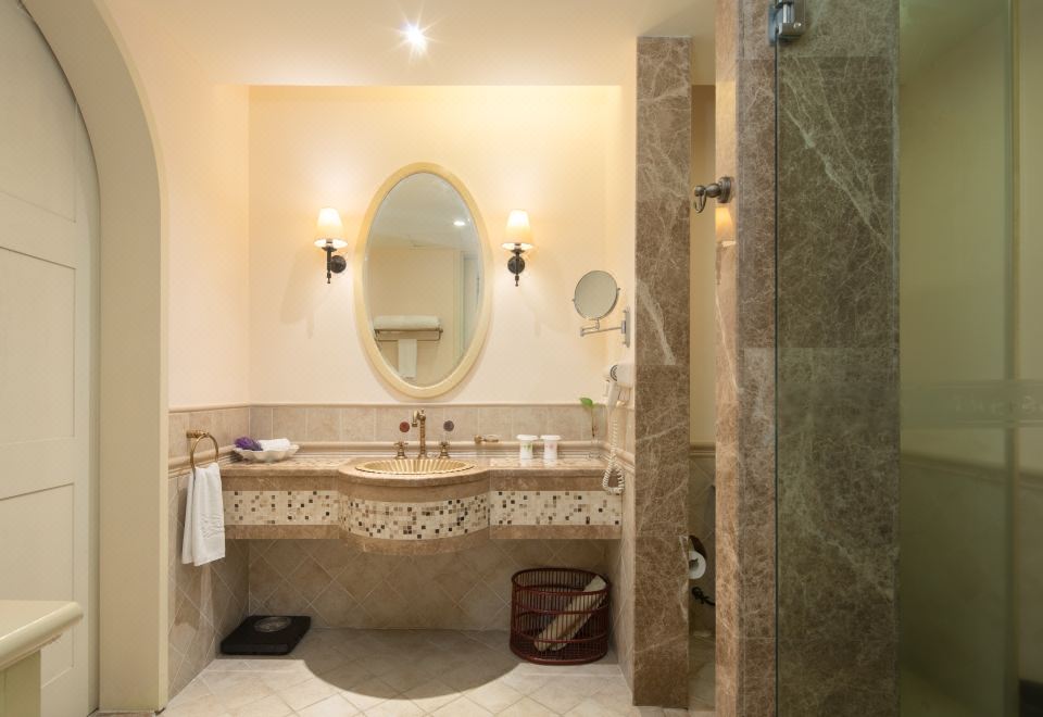 海神居豪華溫泉雙床房【巴洛克風格+歐式浪漫+私人泡池】