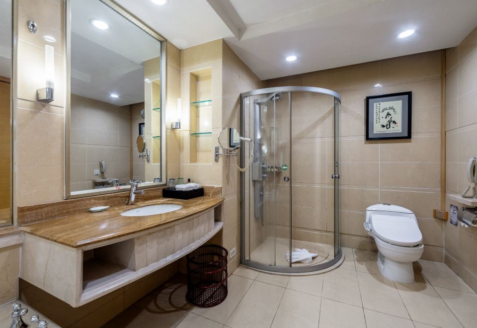 高级双床房（景观+高档床垫+浴缸+智能马桶）