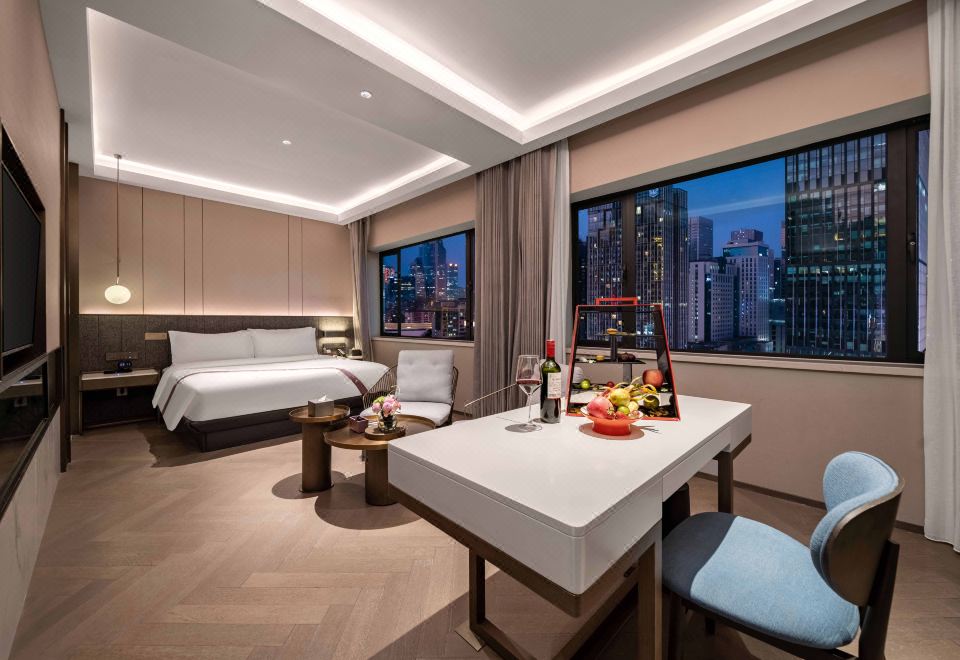 IMPERIAL TRADERS ELONG HOTELExecutive Suite