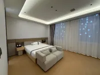 Four Seasons Hotel