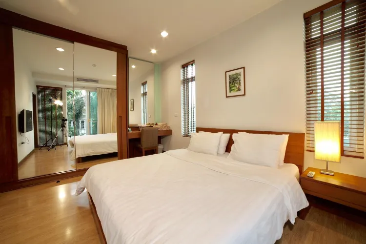 Spacious Two-Bedroom Apartment-Non-Smoking