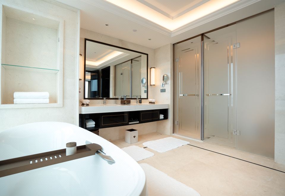 Nanjing Fengda International HotelExclusive Suite - Flowing Clouds And Listening To The Wind