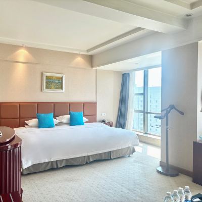 豪華大床房 嘉萊特和平國際飯店（八一廣場南昌火車站店）優惠