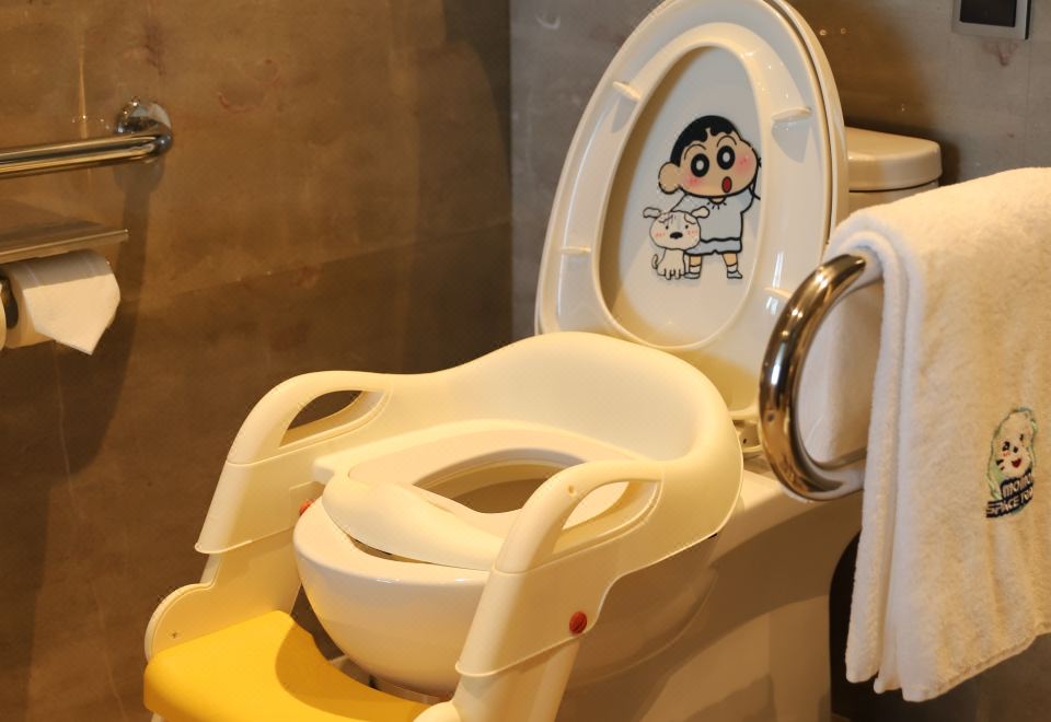 豪華親子房（卡通主題+Acca Kappa洗護用品+獨立浴缸）