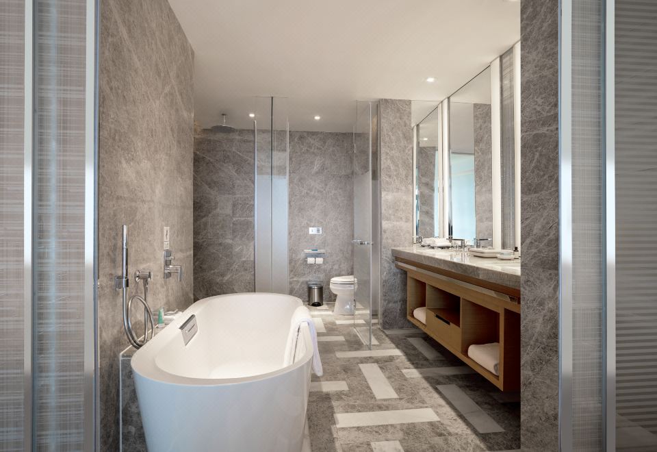 海底小縱隊海景聯通套房