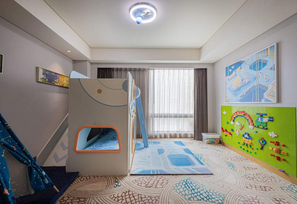 三居室航天飞船亲子主题房
