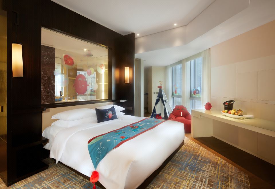 赤小宝主题套房