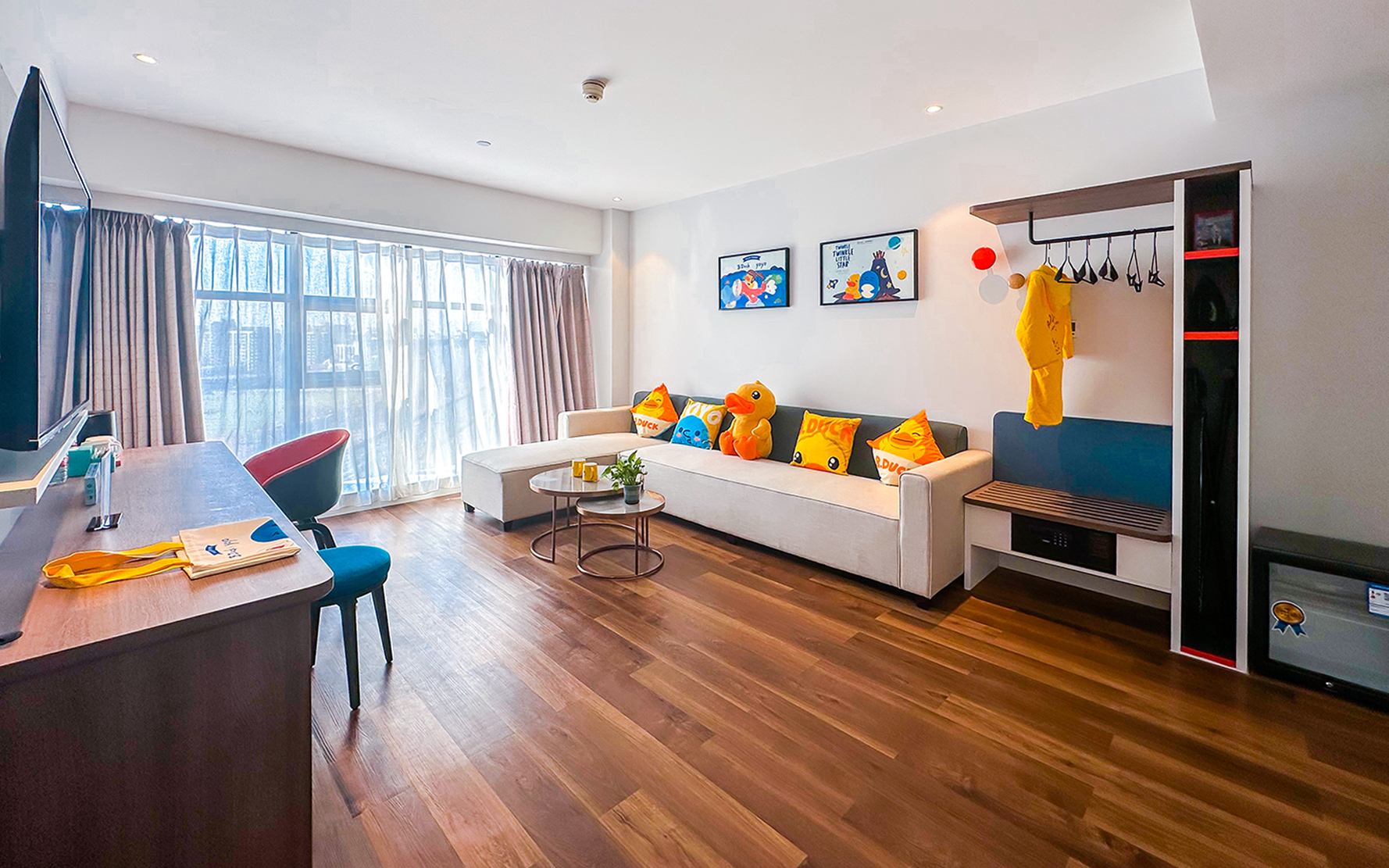 B·DUCK小黄鸭亲子房