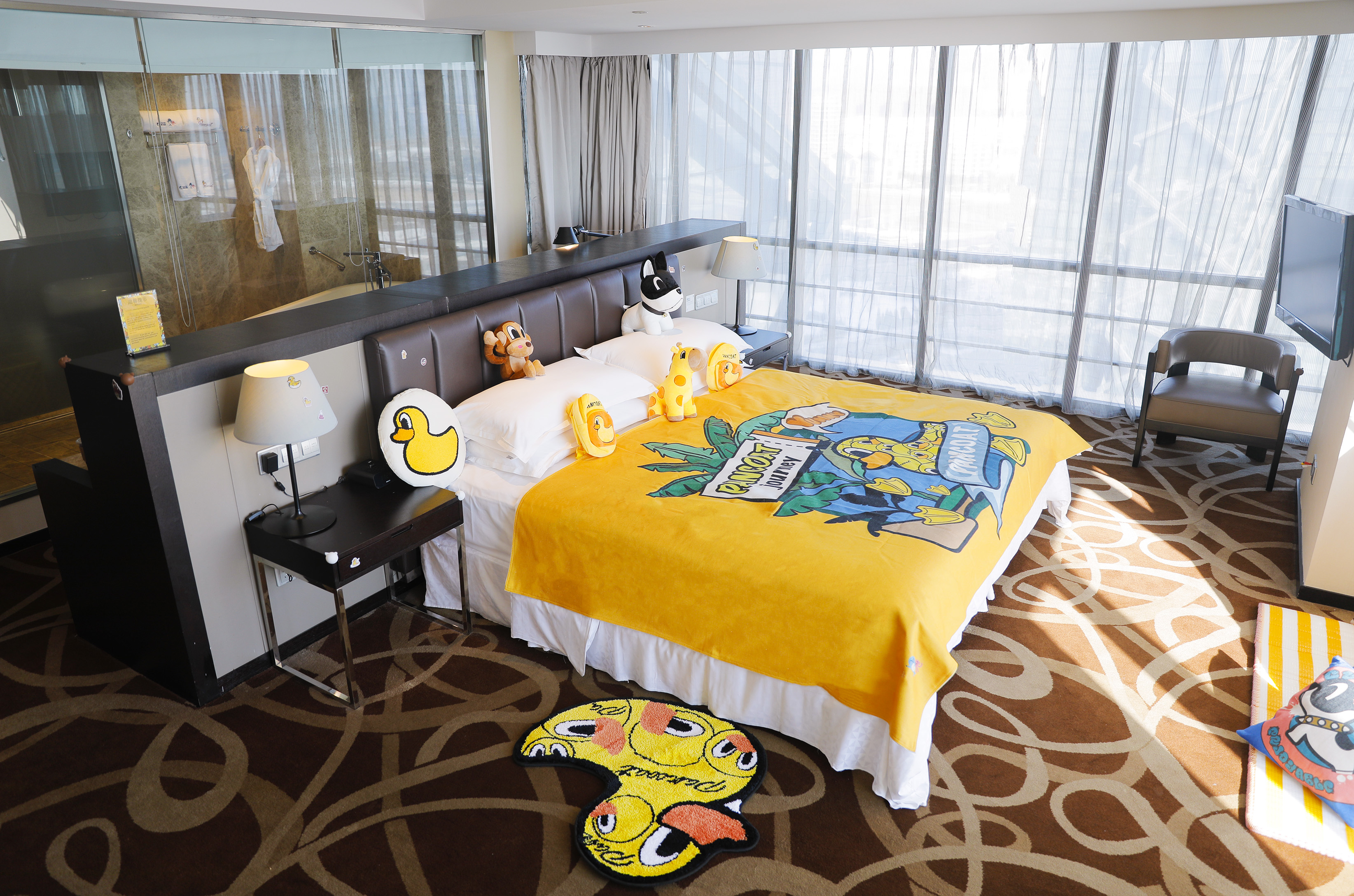 小黄鸭主题亲子房