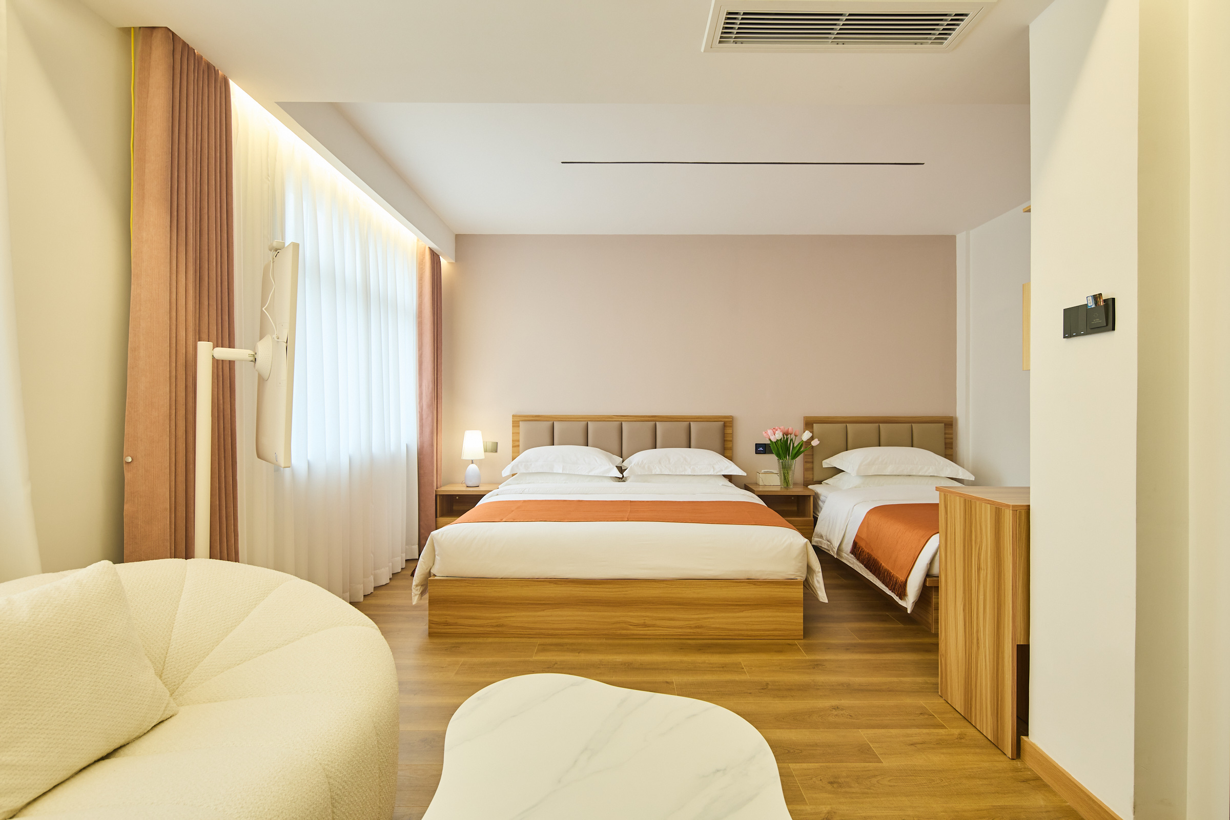 听风·温馨童趣亲子房『智能马桶+乳胶床垫+移动电视』