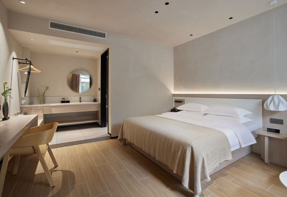 私享庭院大床房