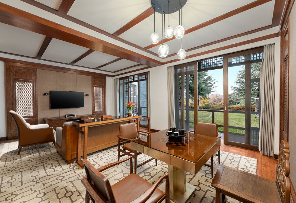 InterContinental Lijiang Ancient Town Resort1 King 1 Bedroom Suite