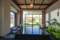 Huazhu Luxury · Jian Shan Jie Lu Tang-Style Boutique Inn
