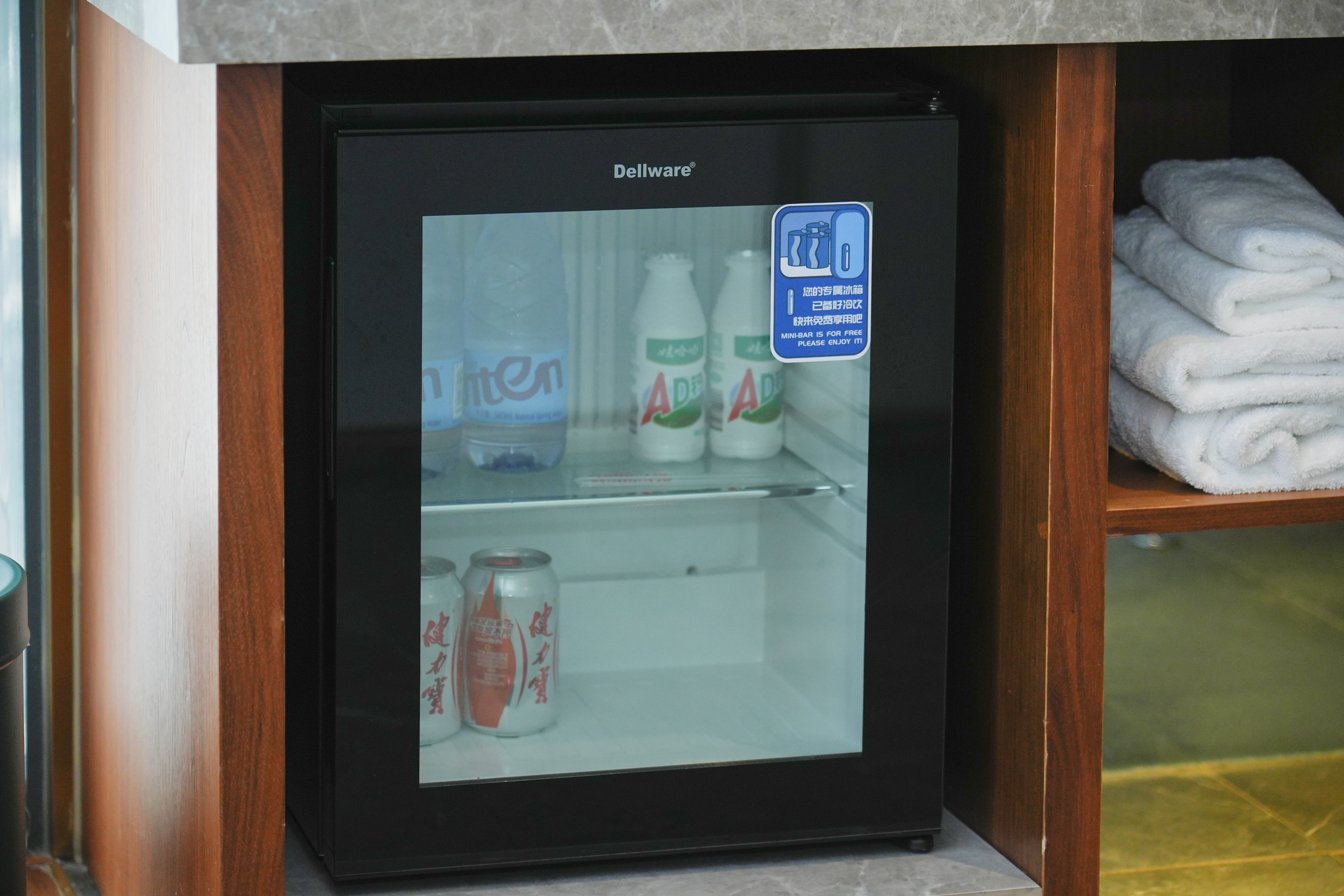 甄选商务双床房（深睡记忆枕+零压床垫+智能投屏）