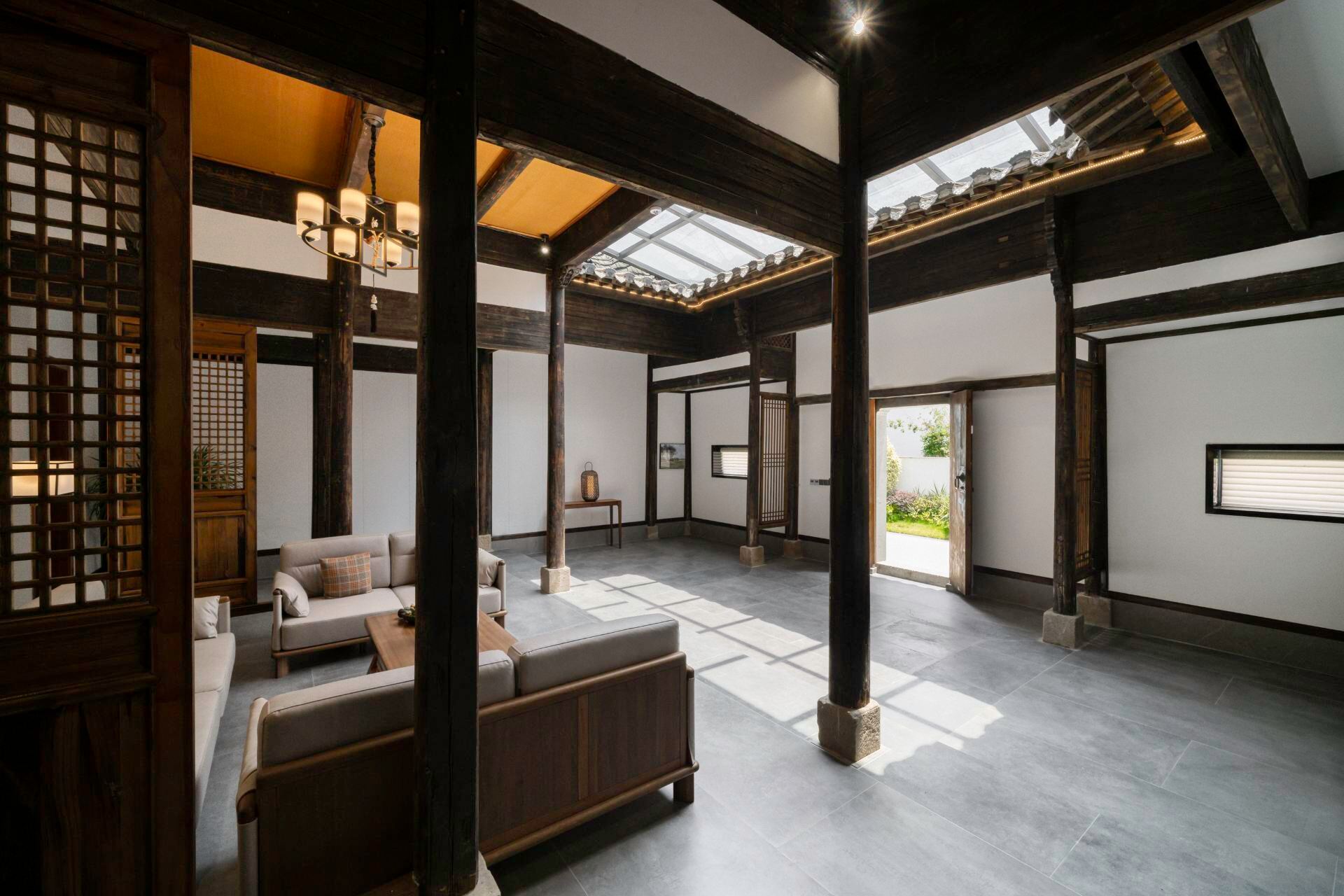 Ancient Charm Duplex Suite