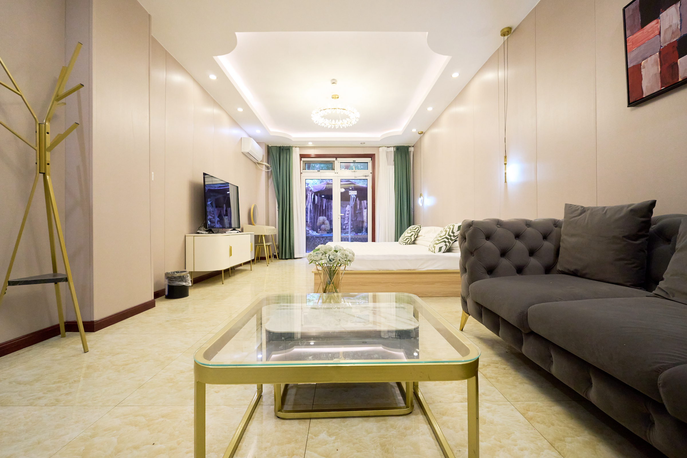 庭院私汤温泉大床房（无窗）