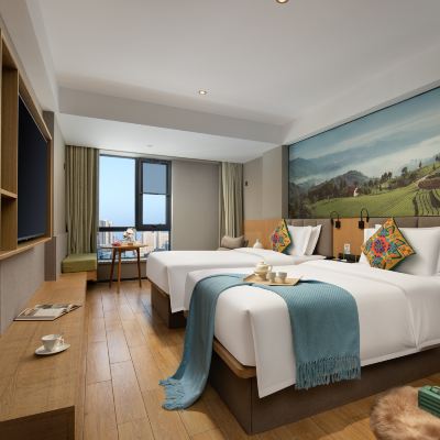 豪華商務雙床房（雙床雙衛+辦公桌+深睡床墊） 秋果飯店（北京三元橋燕莎店）優惠