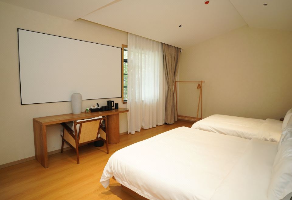 雙宿庭院?園景雙床房（智能客控?百寸投影?智能馬桶）