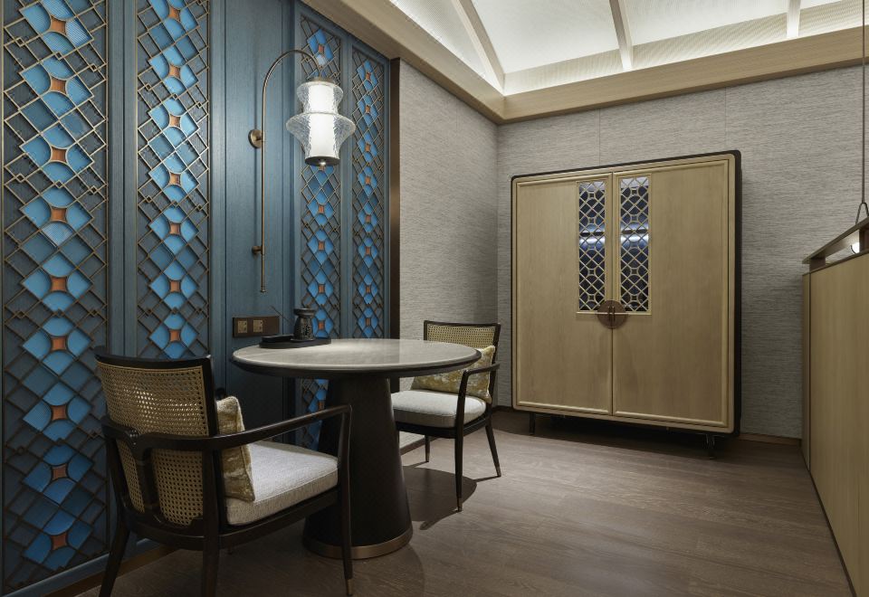 海景汤泉双床房