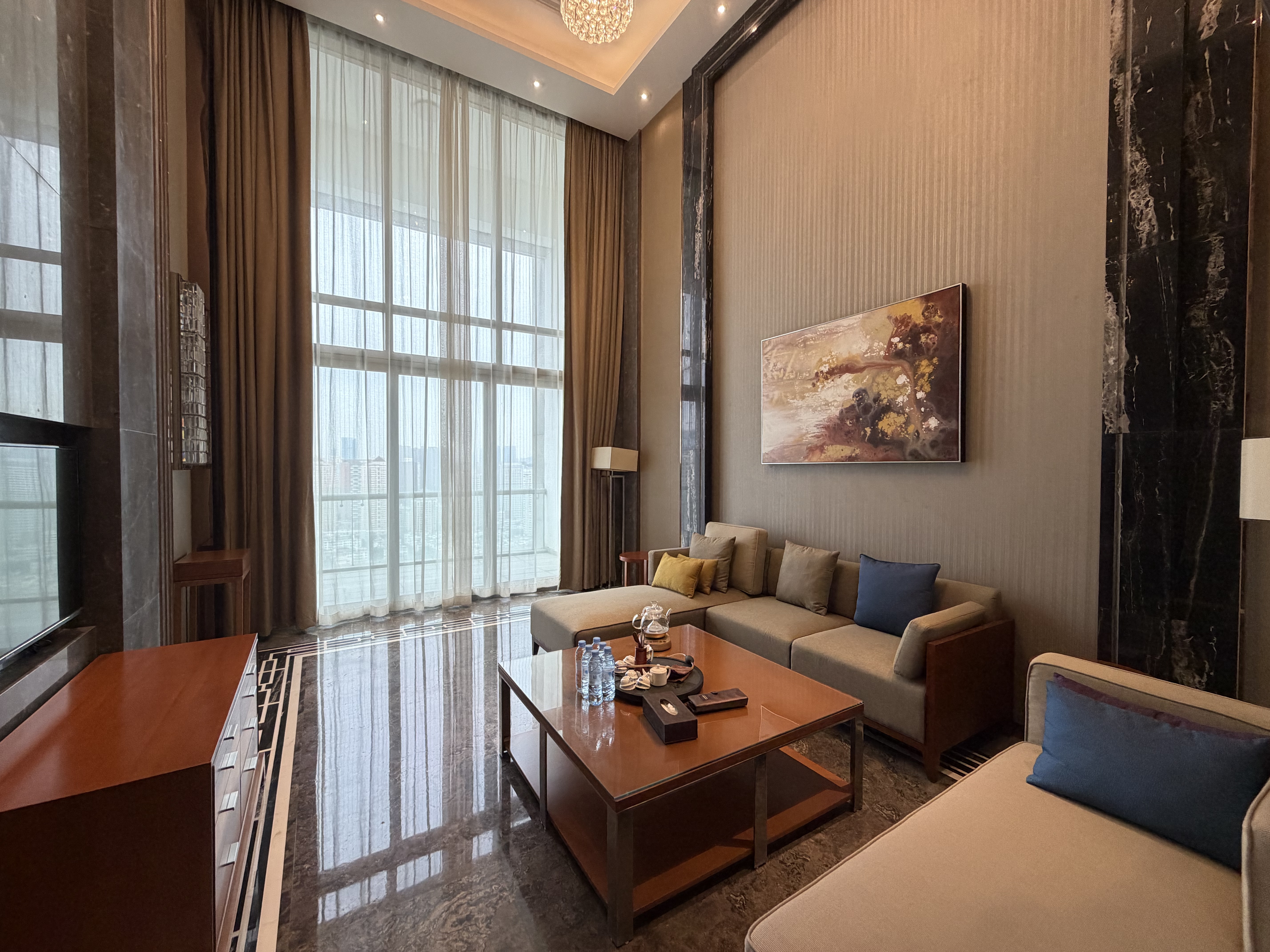 Sentosa Hotel shenzhen(Taoyuan Branch Store)Duplex Suite（Three Room）