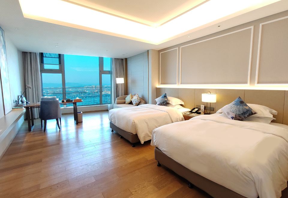 Parkview International HotelPremier Panorama Executive Room (2 Beds)