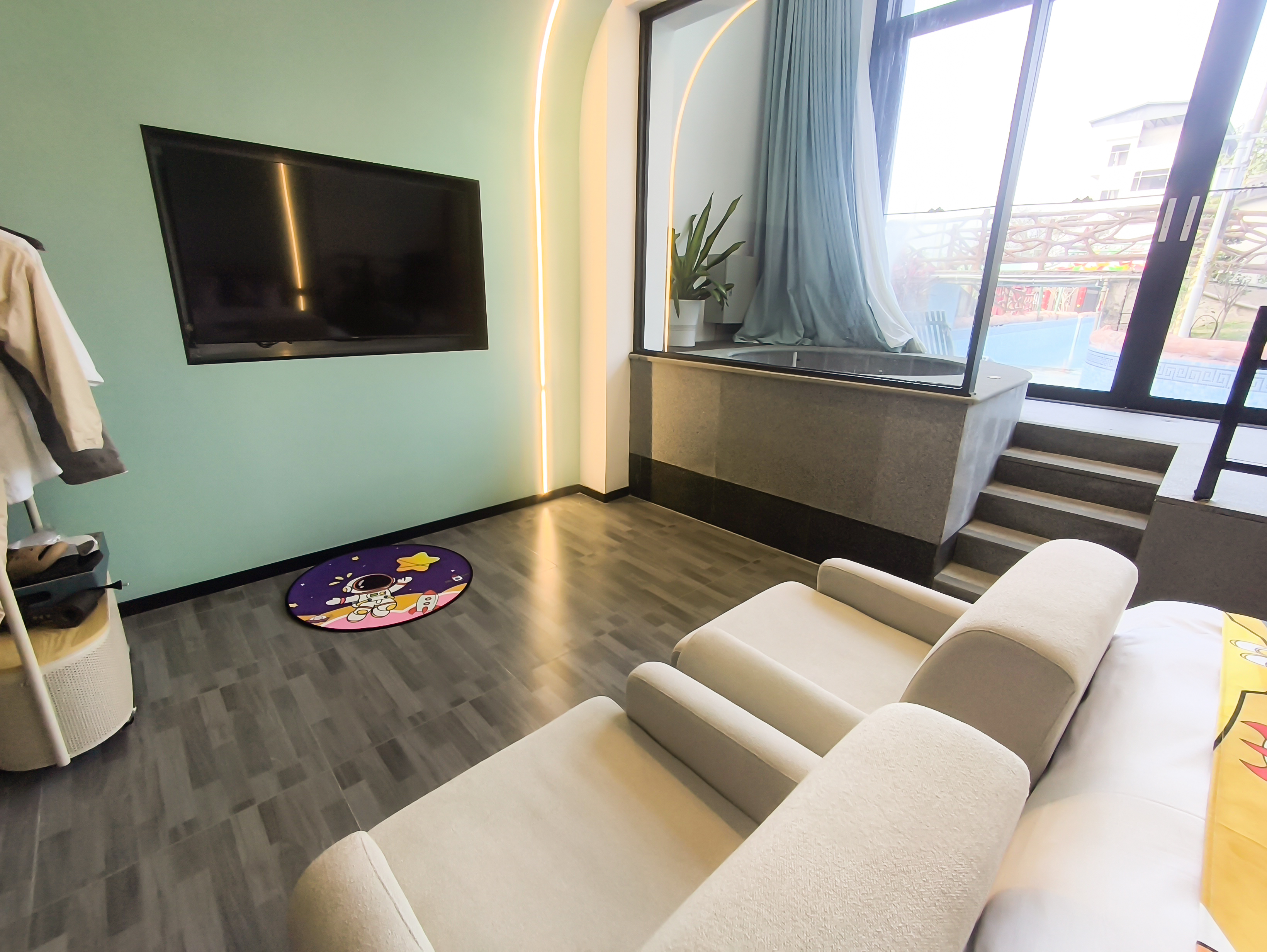 复式亲子直通漂流河房（独立泡池）