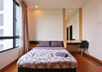 Landmark Resience Sungai Long by AsHome 酒店